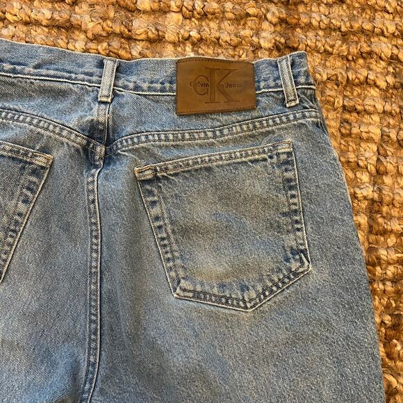 Vintage Calvin Klein Jeans 33x32 – Made in USA – Unisex Boyfriend Fit-EUC - Picture 6 of 9